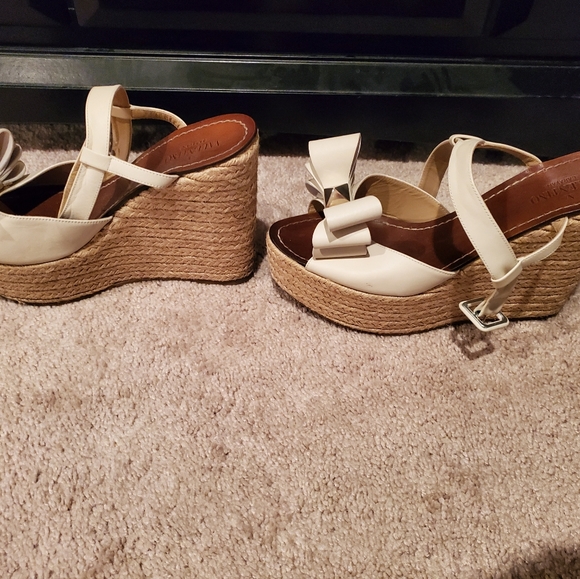 Valentino Wedges - Picture 3 of 10